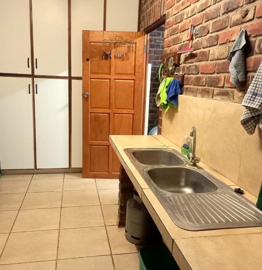 3 Bedroom Property for Sale in Bloemhof North West